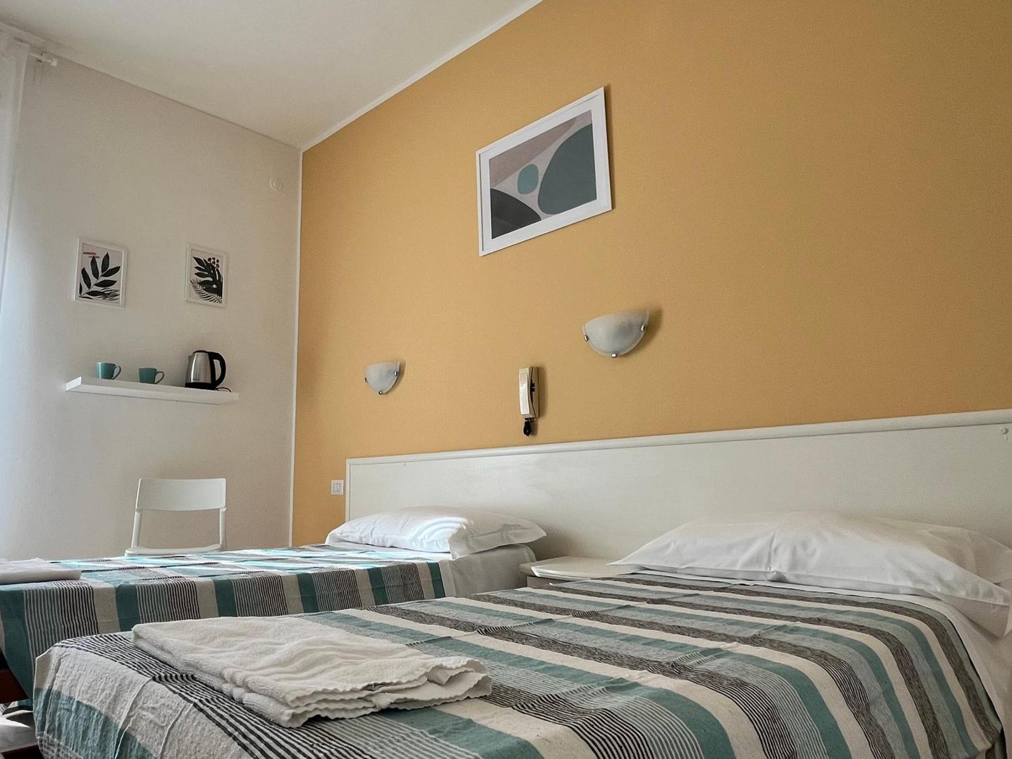 Hotel Parini 체사노보스코네 외부 사진