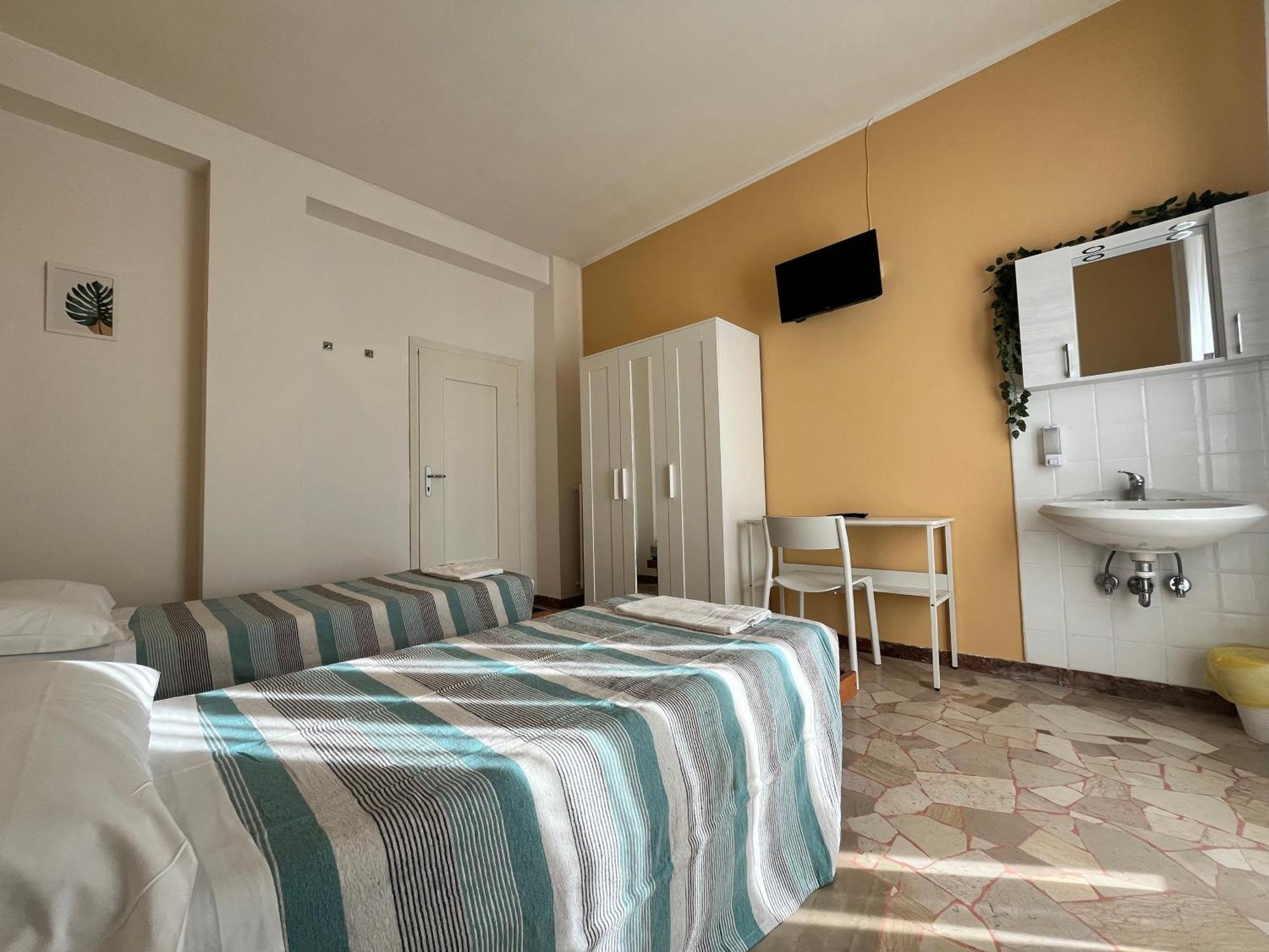Hotel Parini 체사노보스코네 외부 사진