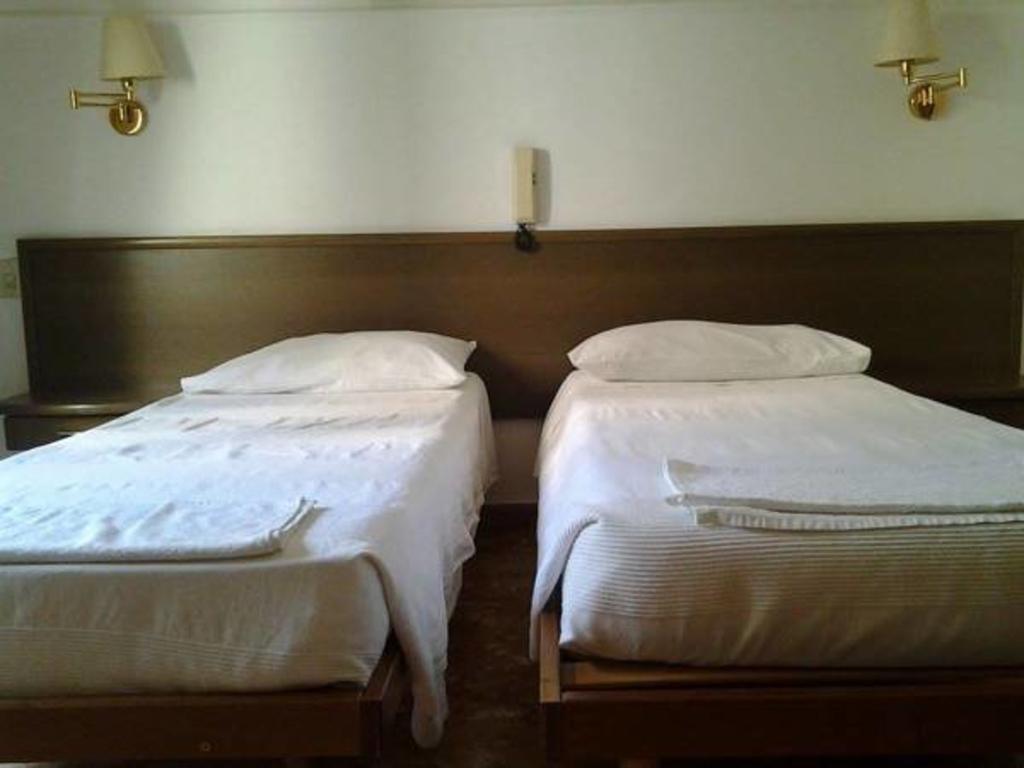 Hotel Parini 체사노보스코네 외부 사진